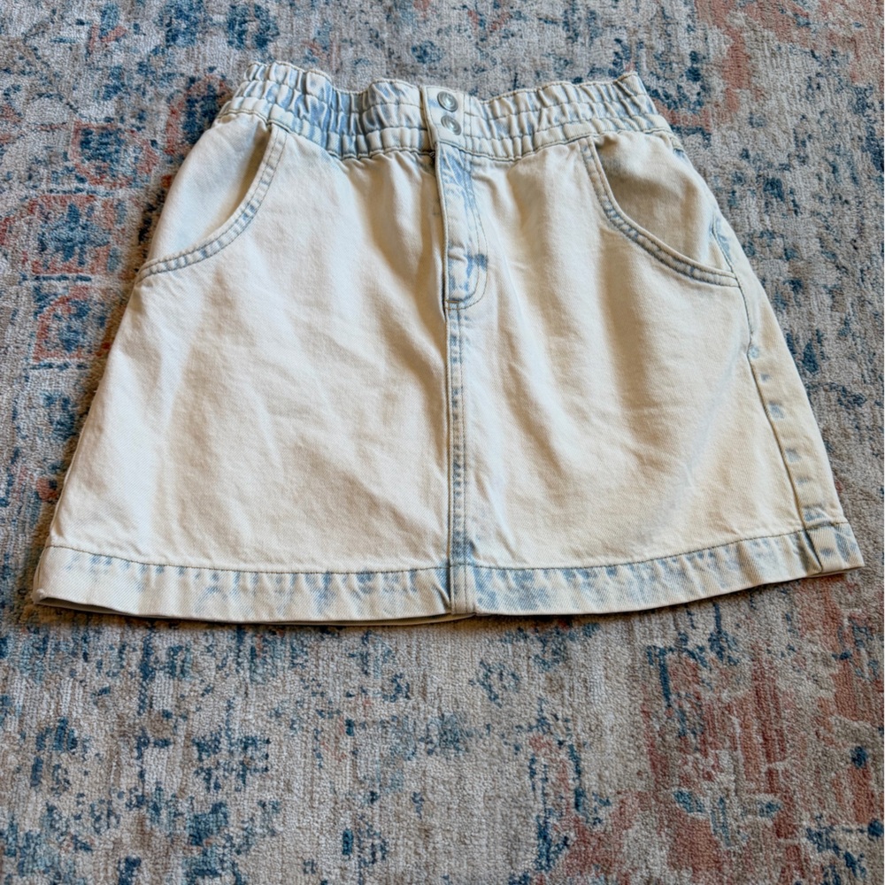 BDG Light Cream Denim Skirt with Elastic Waist